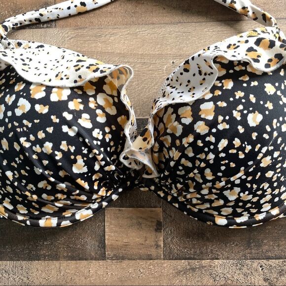 Victoria's Secret Bombshell Cheetah Halter Ruffle Bikini Top 36D Adds 2 Sizes - Picture 3 of 4